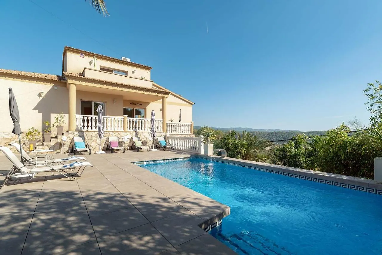 Beautiful Family Villa Las Bocharas location